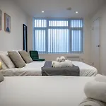 Heart Of The City Centre - Serviced Apartments